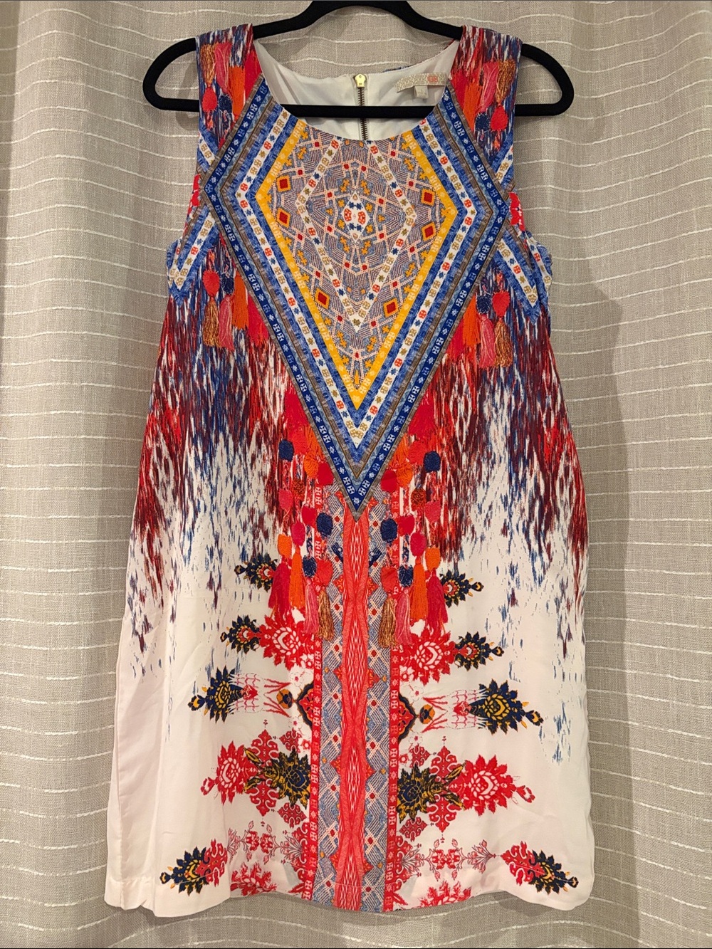 Gianni Bini White Sleeveless Dress with Red and Blue Tribal Print